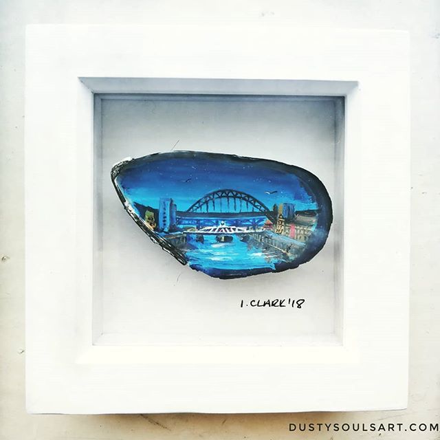 DustySoulsArt's tweet photo. Happy 90th birthday to the Tyne Bridge today!!! #happybirthday #tynebridge #newcastleupontyne #northeastartists #paintedshell #shellart #rivertyne https://t.co/WxLdv4wFv6 https://t.co/g7drCl3n0O