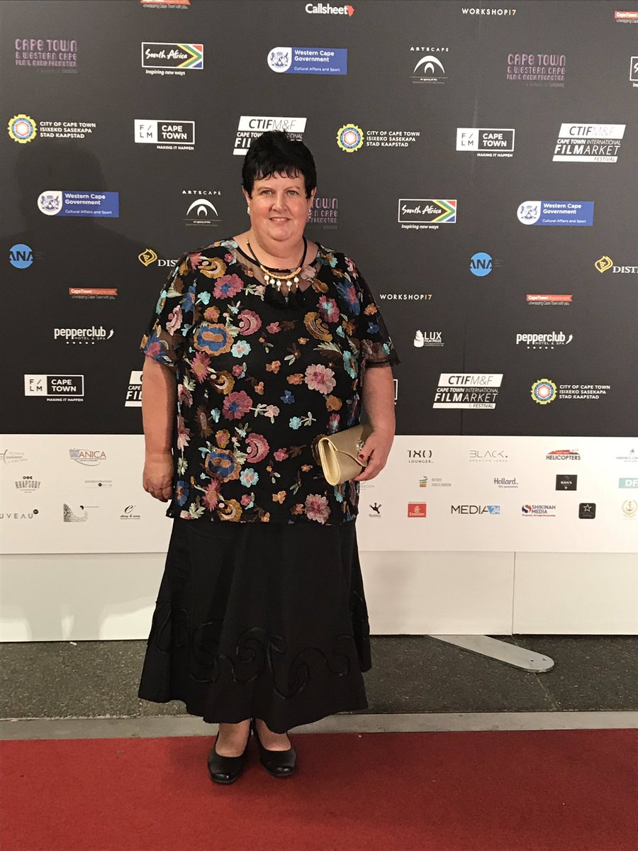 TruterElmarie's tweet photo. Thank You @film_fest for the invite to #OpeningNight #RedCarpet #CTIFM2018 #Film at the @ArtscapeTheatre the fashion was spectacular! #CapeTown #InternationalFilmFestival #Oscar #Screening well done to @Wesgro as well! 👏🏼 https://t.co/BfxqRwLDo4