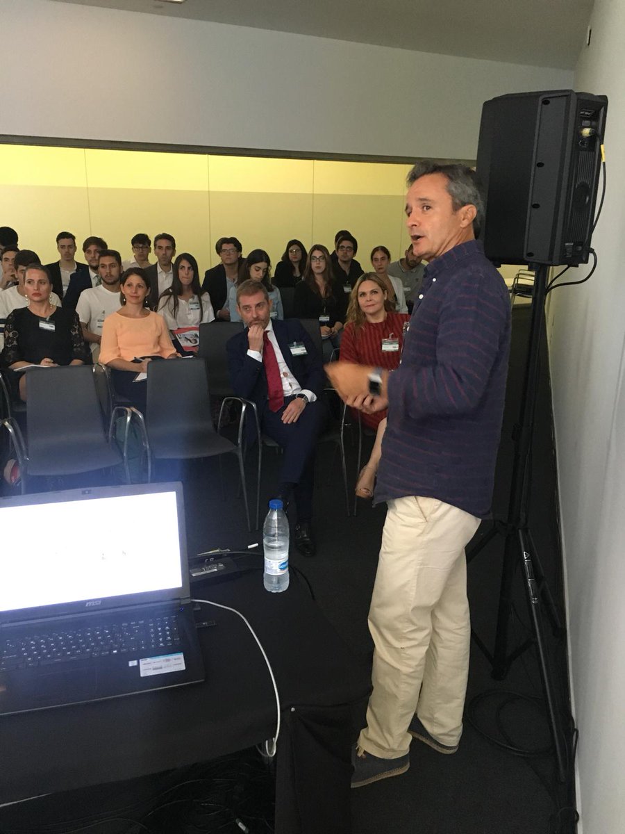 MCarmenMasegosa's tweet image. En @e_iaci inauguramos la #IMEXAndalucía con #EnriqueTapias CEO DE @GeneraGames #Exitazo en la #Sala2 #IMEX18 de @fibesevilla