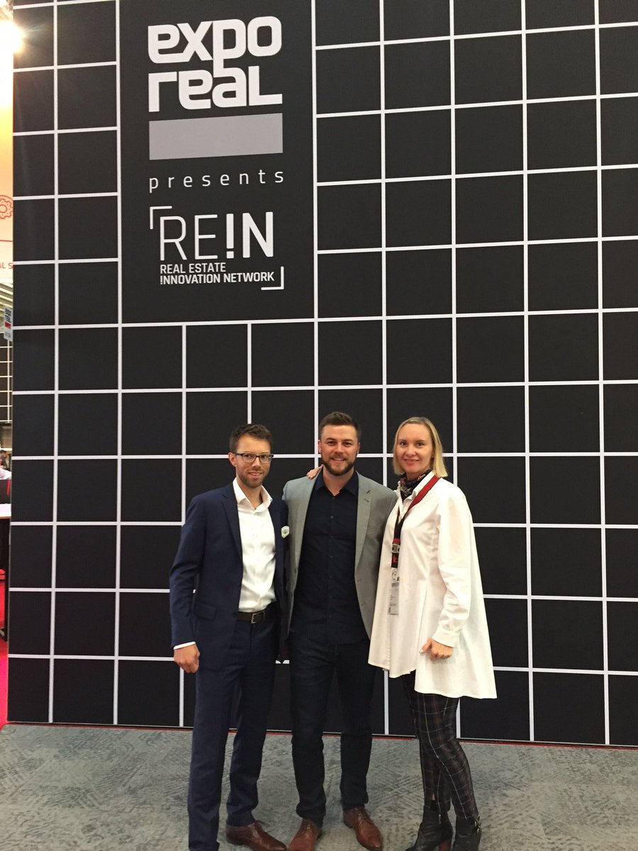 LORIOTio's tweet photo. Last day at #ExpoReal2018.
Here with the amazing crew of @SwissPropTech.
Thanks @JoannaDemkow and @m_facchinetti for the great support! https://t.co/v601tRrlk0