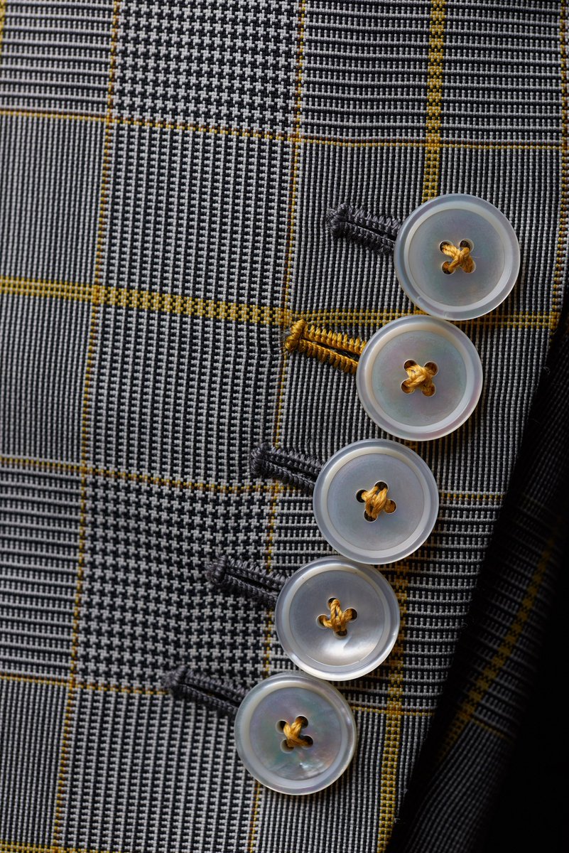 M_Sedwell's tweet photo. "The buttonhole depicts what bespoke tailoring is all about - precision, correct tension, patience, beauty." 
https://t.co/GIvLNlneOS   

#savilerow #handmade #luxury https://t.co/Cp7sk4JhJm