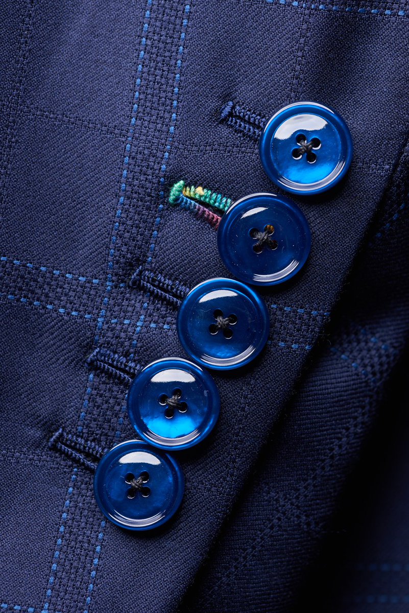 M_Sedwell's tweet photo. "The buttonhole depicts what bespoke tailoring is all about - precision, correct tension, patience, beauty." 
https://t.co/GIvLNlneOS   

#savilerow #handmade #luxury https://t.co/Cp7sk4JhJm