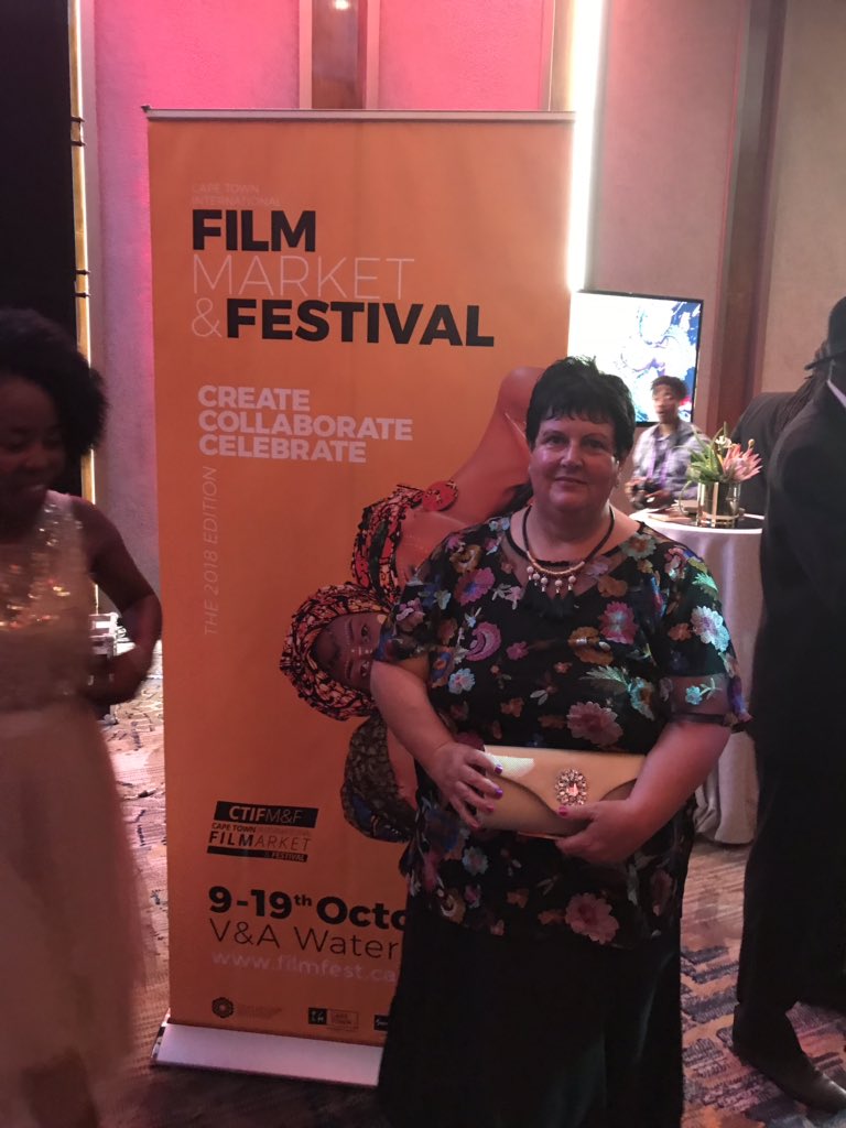 TruterElmarie's tweet photo. It was an evening not to forget from the #Fashion #Alisters #Stars #RedCarpet #CTIFM2018 #CapeTown @film_fest @ArtscapeTheatre #Oscars2019 #Screening #film #Create #Celebrate #Collaborate with @RealAkhona https://t.co/ugcB4RalIP