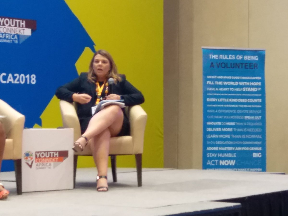 Agneaulee1's tweet photo. #SWVR2018 states that 80% of volunteerism is done informally, 54% of women work as volunteers @EmmaNMorley presented #evidence2018 at #YCA2018 session this morning #TheThreadThatBind is innovative volunteerism the solution to Africa https://t.co/2MUYChm4Um