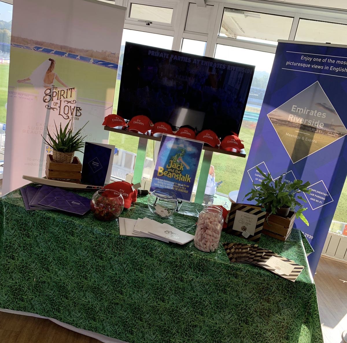 DurhamCricket's tweet photo. Ready for the #NEVEEX expo here at Emirates Riverside! 

Come say hello to our events team. 

#ForTheNorth https://t.co/FMMEGjMKxy