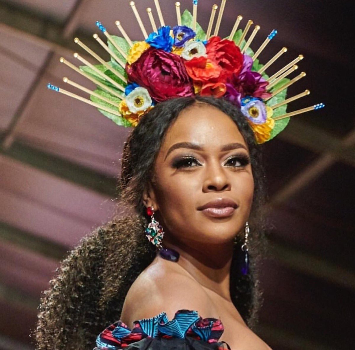 lavish_blog's tweet photo. Our colorful fashion inspiration for this week is from our #WCW @NomzamoMbatha 🌸🌺💐🌻... isn't she just lovely 😍?!
.
.
fashioninspiration
#lifestleblogger
#beautifulwomen
#womancrushwednesday
#100colours
#lavishtrendsblog👗 https://t.co/Z2nr2vsccj