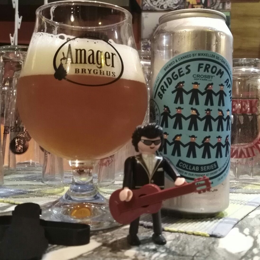 i_rosses's tweet photo. @mikkellersd #bridges from #afar #imperial #ipa #craftnotcrapbeer #craftbeer #onlycraftbeer #cervesaartesana #beer #biere #nocrapontap #cellerdecervesa #bottleshop #beercellar #heavymetal baby https://t.co/4QRZ2vC8Jm