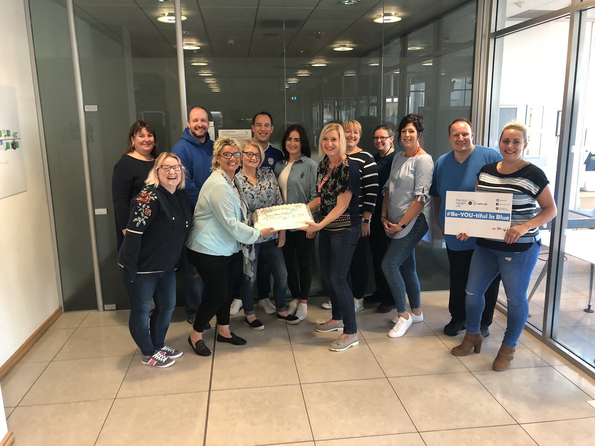 TeamUtiful's tweet image. Well here’s our first #beYOUtiful in blue pic for #WorldMentalHealthDay Get on board and share your pics with us! 🧠💙 justgiving.com/fundraising/te…