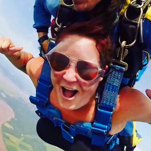 nmccarro's tweet image. New blog post about #DBS &amp;amp; #Skydiving #YOPD #Parkinsons natashachronicles.blogspot.com/2018/10/someti…