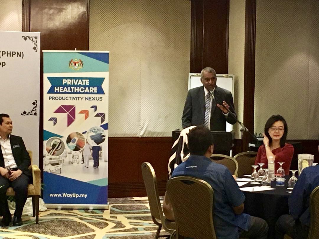 CKAPS_KKM's tweet photo. Private Healthcare Productivity Nexus (PHPN) Implementation Strategy Workshop @ Dorsett Grand, Subang, 8-11 October 2018.
Fruitful course for the betterment of π²πΎ private healthcare system.
@KKMPutrajaya
#CKAPS
#MPC
#PHPN https://t.co/WoRH0aAS40