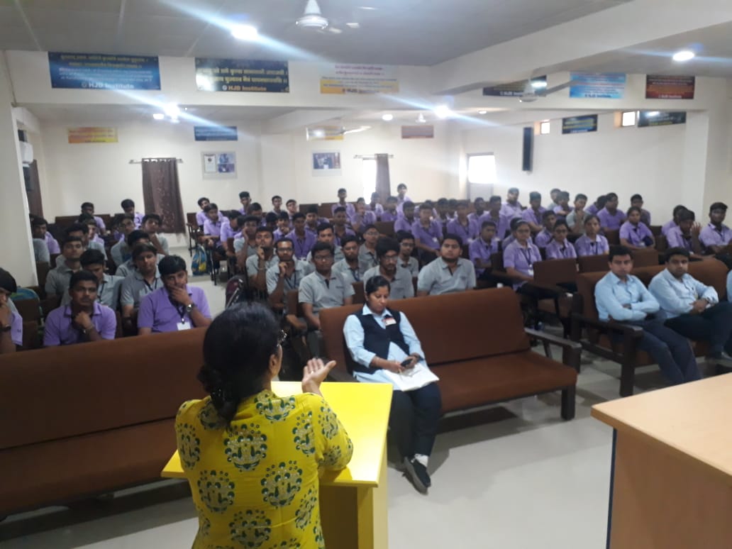 NfiwS's tweet photo. EKJUTTA 

Venue : 1 Kutch
Date : 09/10/2018
State : Gujarat
Place : HJD Institute 

People : 120

Performances : 
(1) Meenakshi Bindoria
(2) Nazneen Shaikh
(3) Madhuri Varshney

Key Issues : Gandhi Ideology, Constitution ,Education, Women Empowerment, Hatred
#NFIW
#BAATEINAMANKI https://t.co/g9YwG1PddR