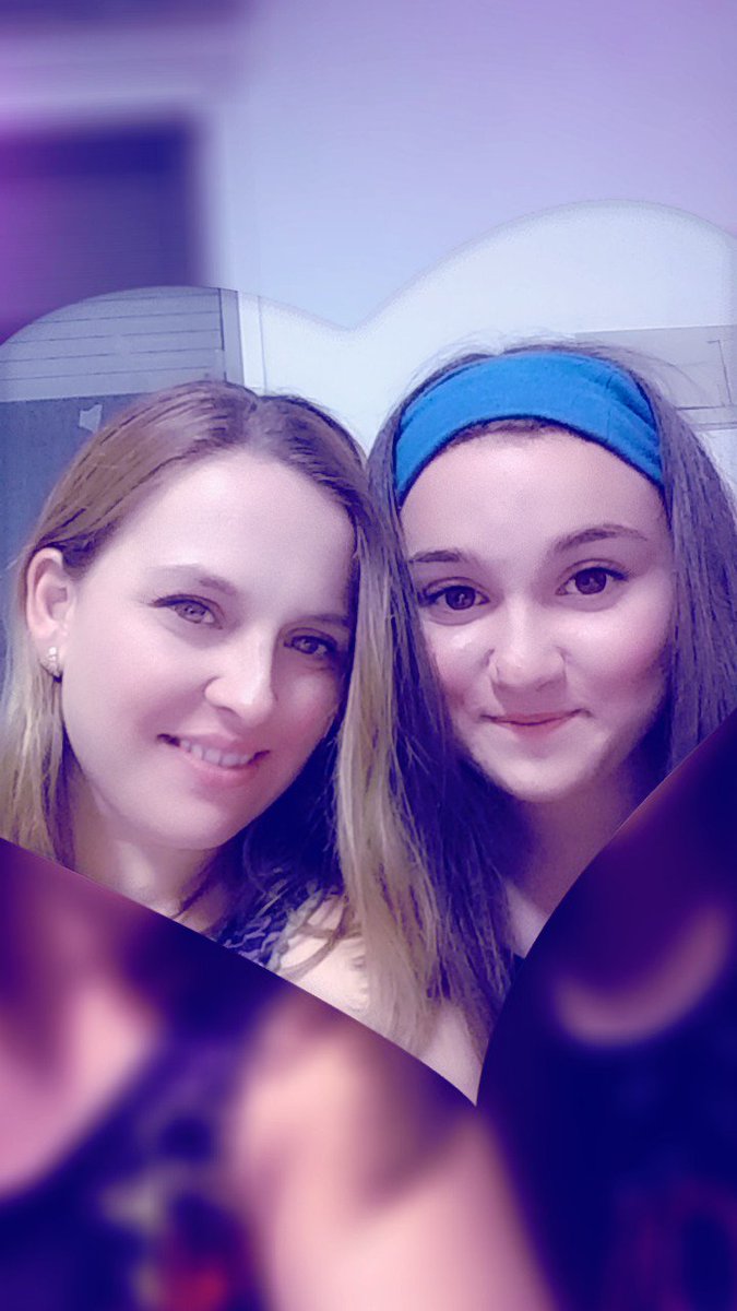 YavanOlga's tweet photo. No me mates pero tenía que ponerlo 14 años hay entre estas fotos y soy la madre más orgullosa del mundo cariño eres mi mejor decisión perfecta con tus imperfecciones no cambies nunca te quiero muchísimo mi vida Feliz cumpleaños 😍😘. https://t.co/UNBumNCOwj