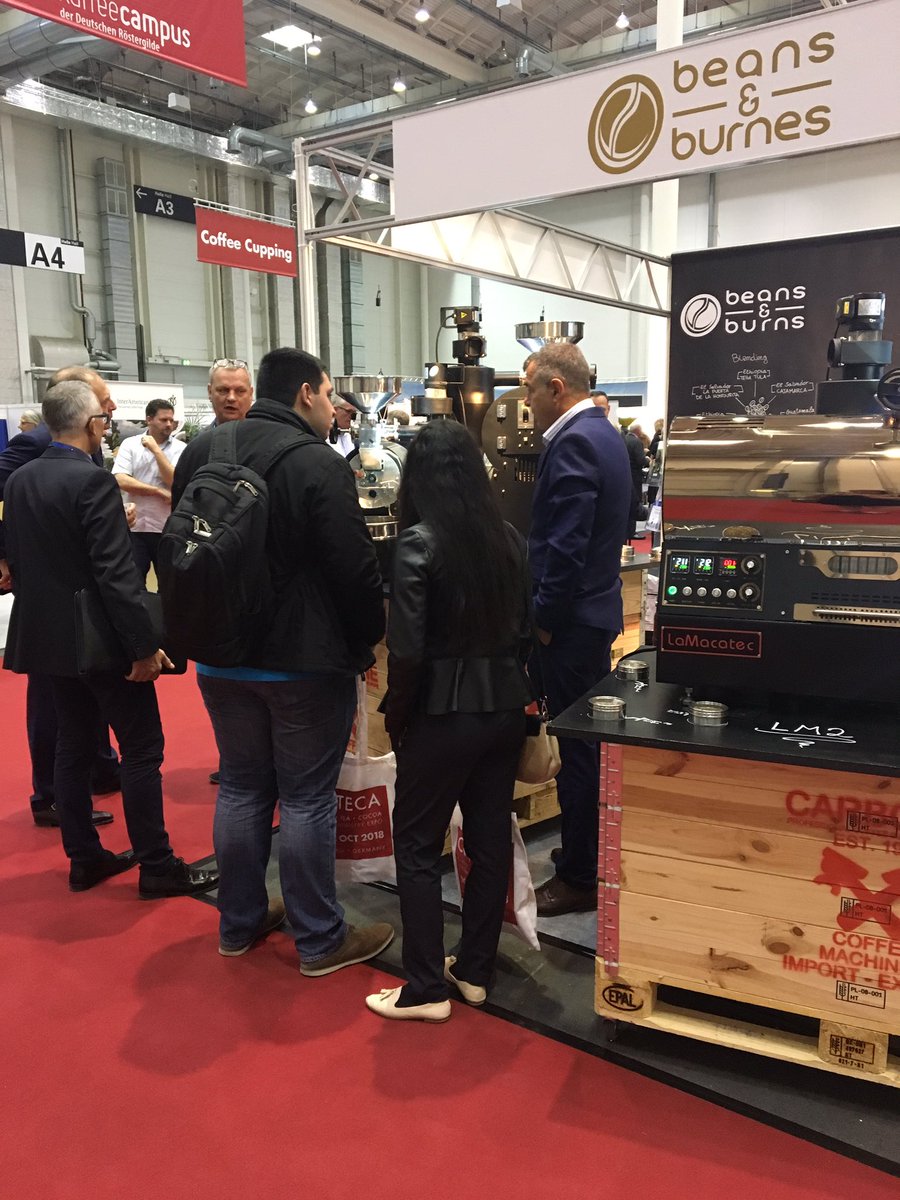 COTECA_Asia's tweet photo. Learning about the latest products and innovations at #COTECA2018 #Hamburgmesse. https://t.co/6xDODbvTBv