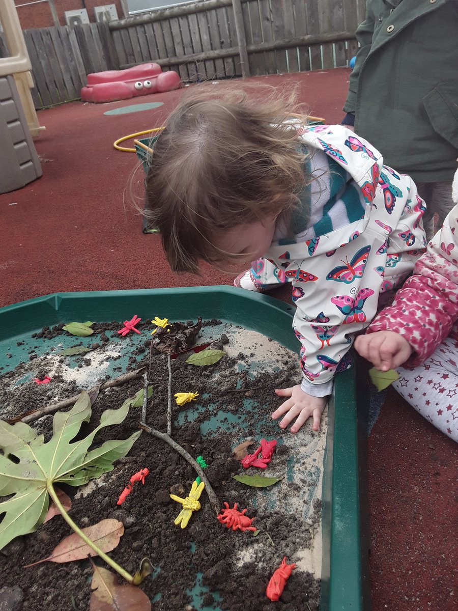 MyFirstFriends3's tweet photo. Under 2’s exploring our natural environment!  #MyFirstFriends #Childcare #Rubery #Nursery https://t.co/6HamOVxAyF