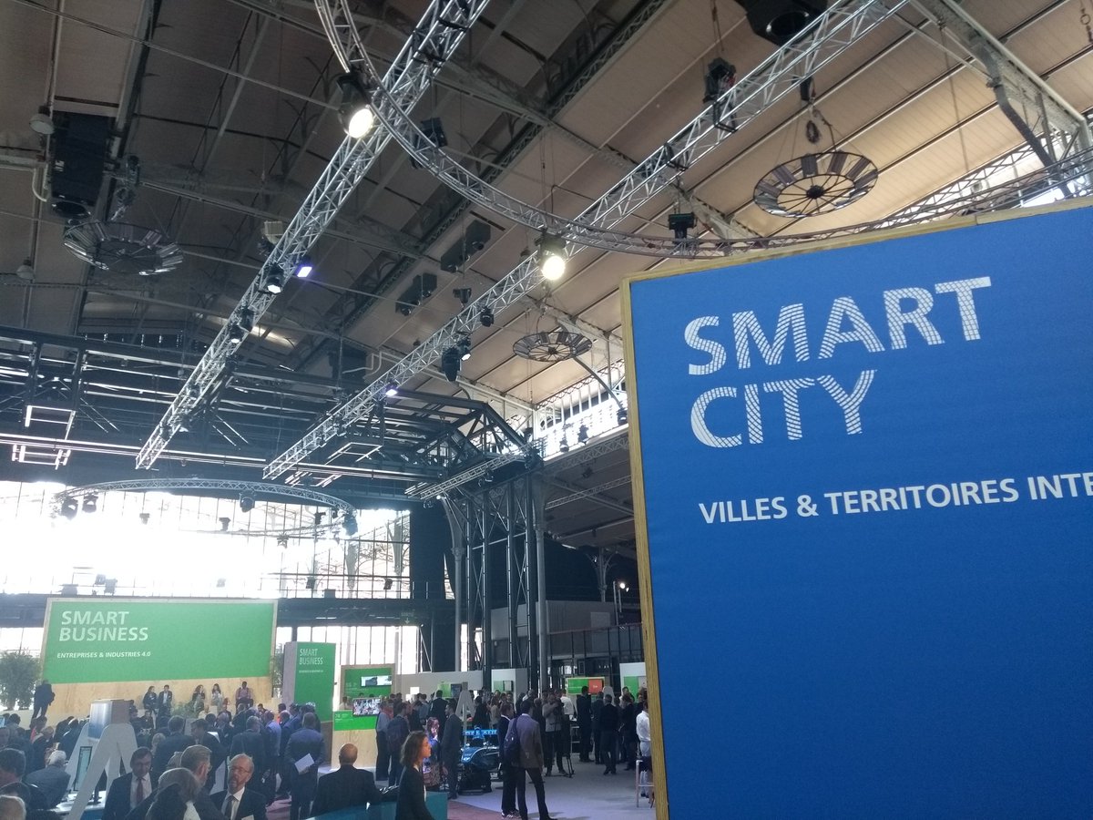 Nbses solutions #smartcity proposées par les filiales d'<a href="/EDFofficiel/">EDF</a> aux #ElectricDays