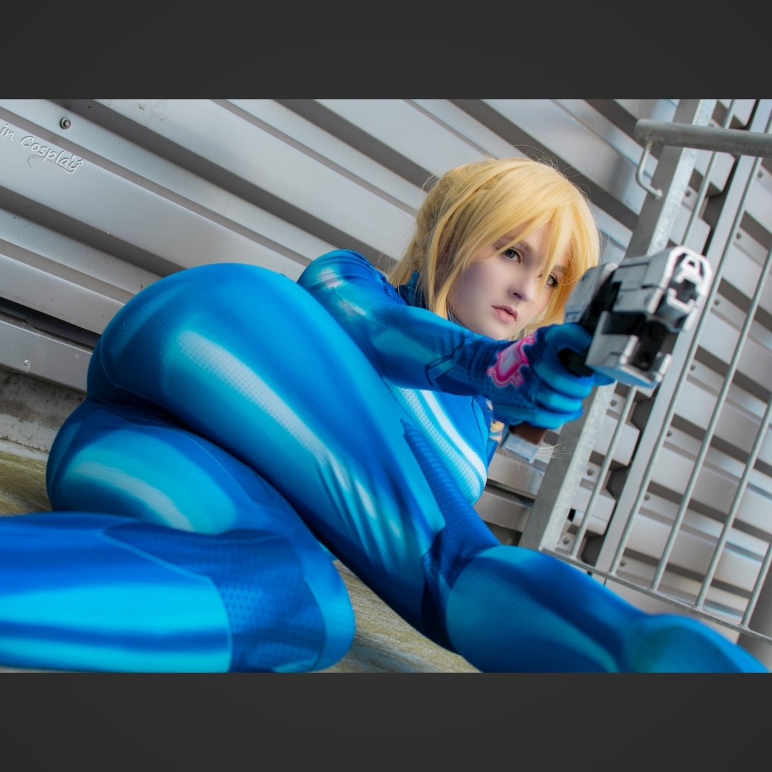 Mikomin on X: "Do you like my Samus? I tried to take a lot more ACTION  SHOTS with this cosplay. Which is code word for booty shots, lots and lots  of BOOTY