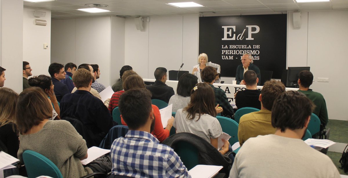 EdPeriodismo's tweet image. ¡Arranca el curso! Damos la bienvenida a los alumnos de la promoción 33 del Máster de Periodismo.