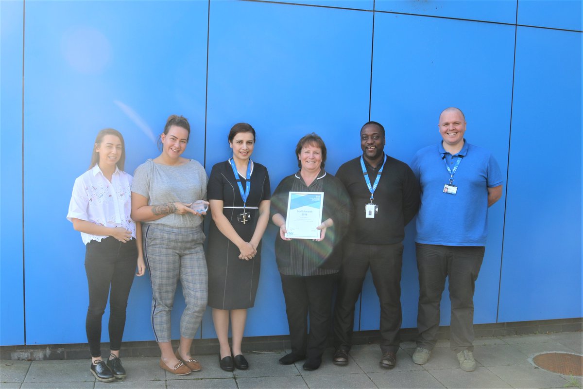 GMMH_NHS's tweet photo. Our team prize is next with the We Work Together Award. BIG congratulations to our winners Chapman Barker Unit based at Prestwich. Congratulations to Honeysuckle Lodge in Bolton for being highly commended #GMMHawards2018 #TogetherGMMH 🏆 #teamworkmakesthedreamwork https://t.co/7yp4y9ZKFK