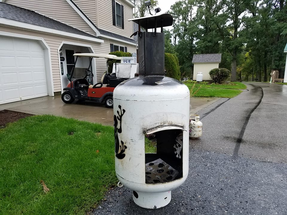 Our friend, Steve, made another amazing fire burner out of a #propanetank. Thank you Diane for sharing! This came out awesome. cc: <a href="/RIVERSEDGEVT/">RiversEdgeCottagesRV</a>   #propanetankart