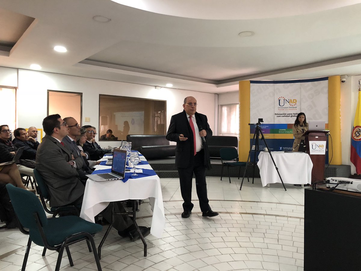 CaroCalleUNAD's tweet photo. Rector @UniversidadUNAD @JaimeLeal_ sensibiliza a las directivas nacionales, zonales, docentes, egresados y monitores, sobre cómo seguir afianzando la UNAD, que lleva educación para todos con calidad y pertinencia.

#DespliegueZonalUNAD Zona Bogotá
#ModoRP
#RedestUNADPresente https://t.co/AQmr3h7MmR