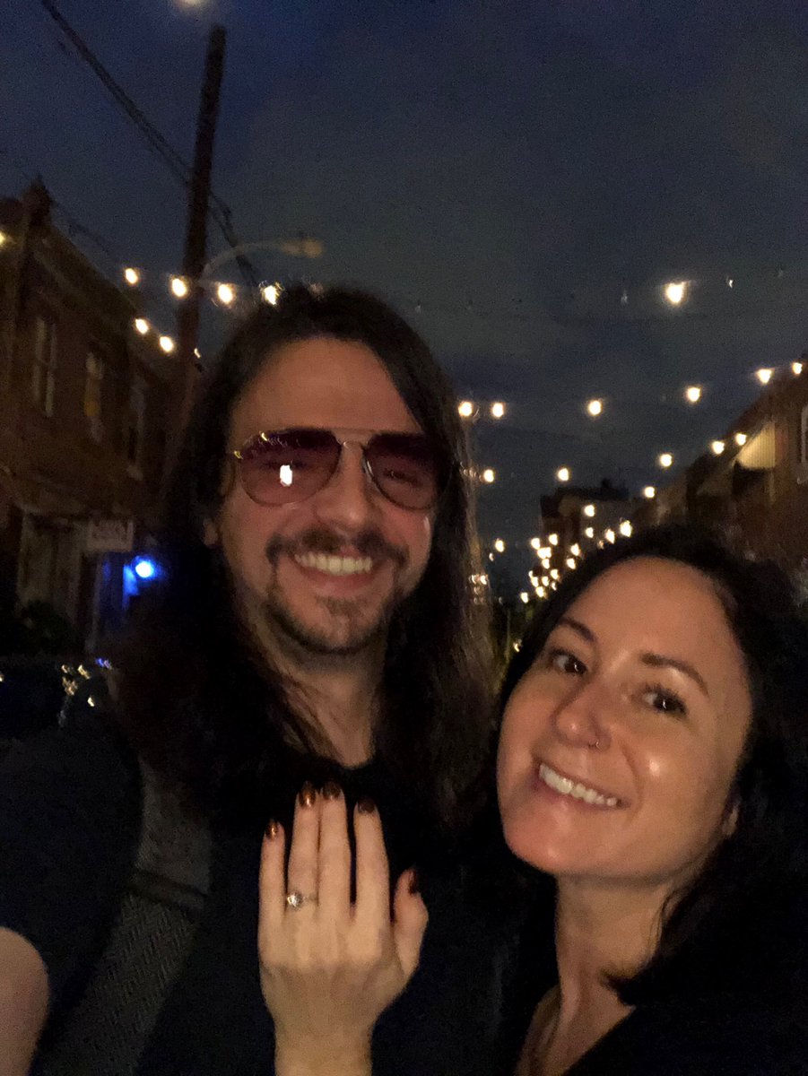 We’re getting married! 💍