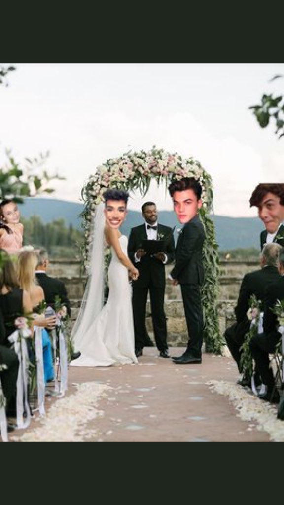 leylabakerr's tweet photo. @jamescharles my day was great after i found out grayson really is bigger in every way. your lucky to be marrying him. i ship #grames https://t.co/PkKANmasPF