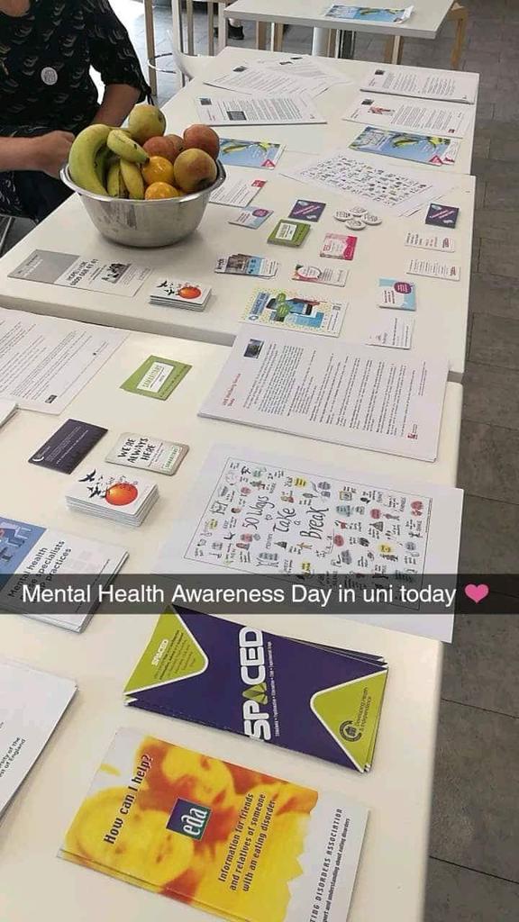 maxinegui's tweet photo. This morning's Mental Health Awareness booth in Bower Ashton; thank you so much to @UWESUMHC and @UWE_Wellbeing for the awareness campaign #MentalWealthFirst #WorldMentalHealthDay https://t.co/N3N2iBcTtI