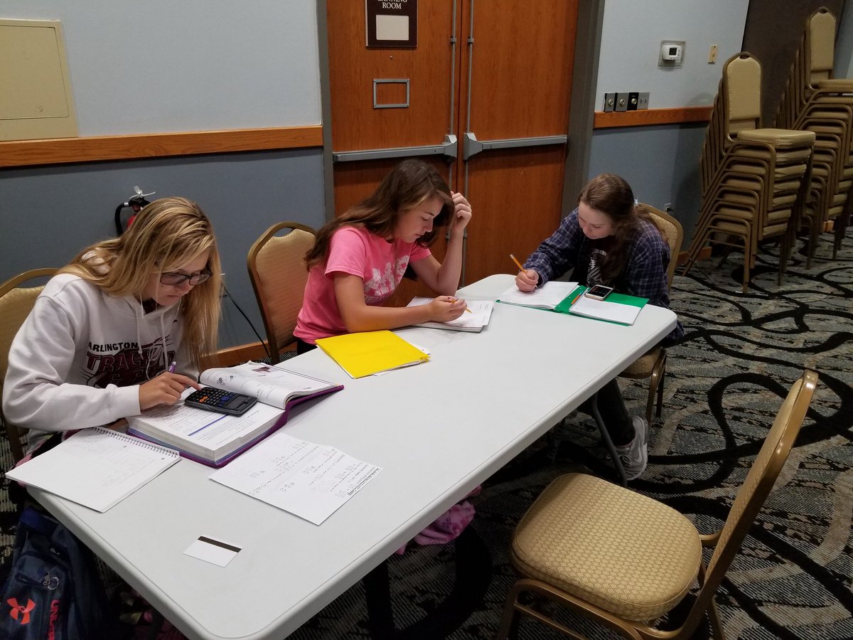 Arlington_HS_SB's tweet photo. Proud of these STUDENT-athletes! #DelayedAState #TeamStudyHall https://t.co/hSOP7foZYR