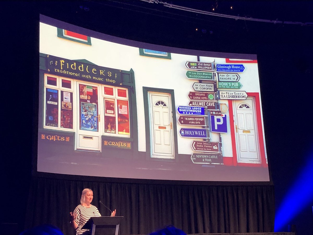 Excited to be back in Dublin at #SDGC18 👋🏻 Any fellow service designers attending? Let’s (re)connect 🙋🏼‍♀️🇮🇪