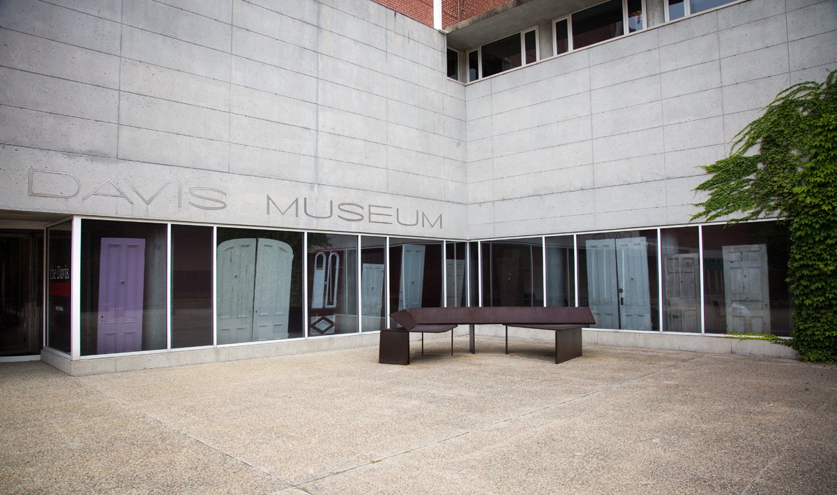 theDavisMuseum's tweet photo. Make the Davis part of your @Wellesley Family & Friends Weekend!! https://t.co/9NZ75lFryO #mydavis #wellesleyweekend #thedavismuseum #wellesleyplaces #wellesleycollege https://t.co/jCwGGC1QYq
