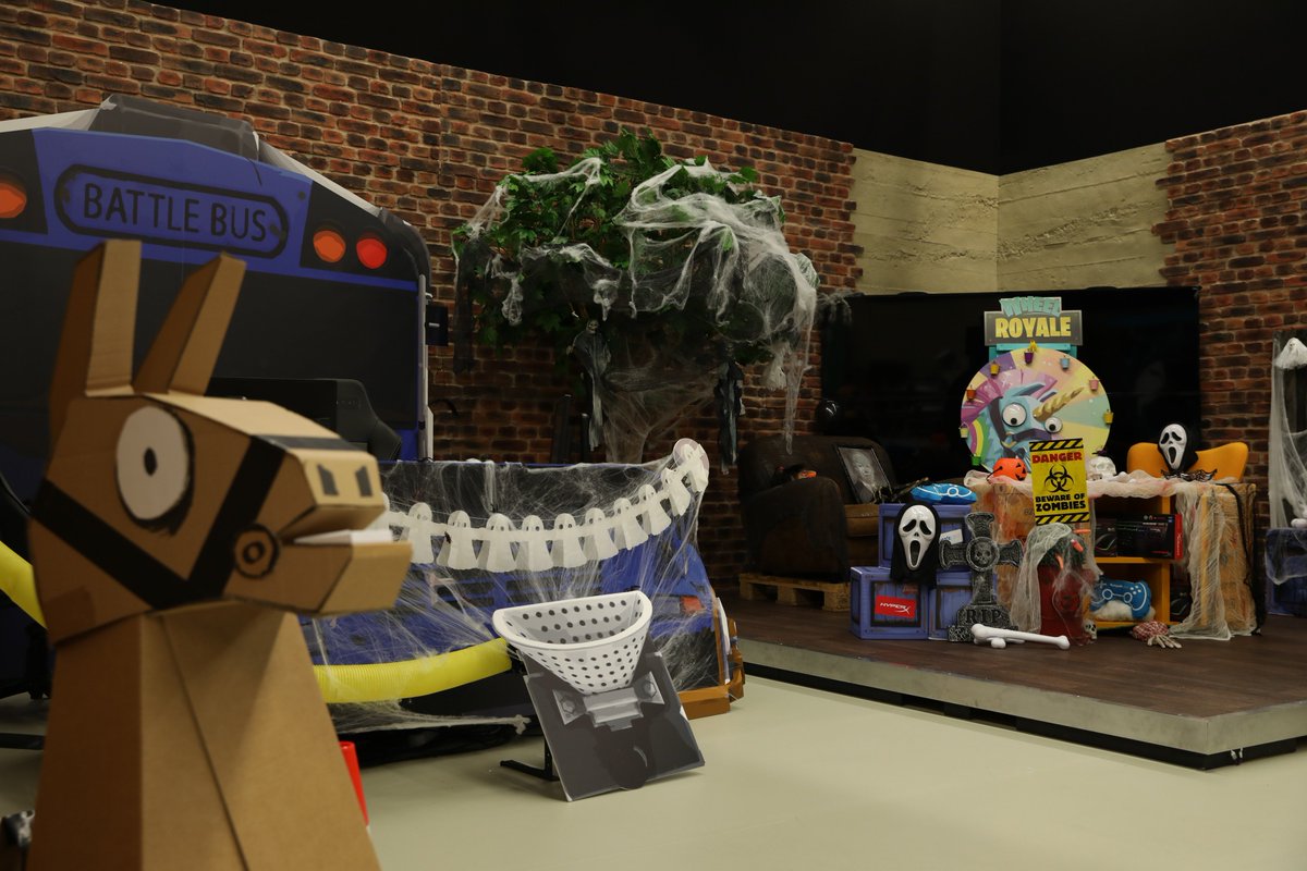 Freaks 4u Gaming S Tweet Our Studio Is Ready For A Special Scary - 2 12