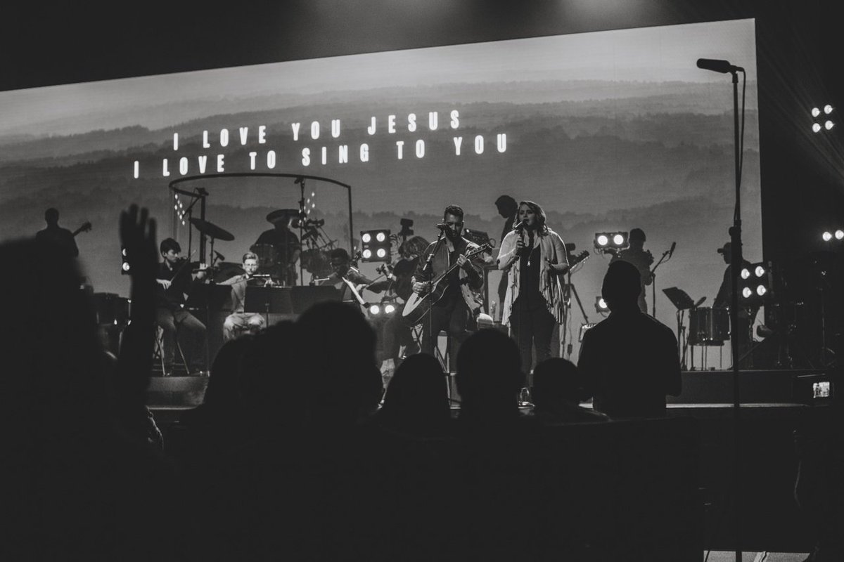 2 days! (10.12.2018)

"I LOVE YOU, JESUS. I LOVE TO SING TO YOU 
AND POUR OUT MY WORSHIP AT YOUR FEET. 
HERE IN THIS MOMENT I LONG TO MEET WITH YOU.
I’VE COME TO GIVE YOU EVERYTHING. I LOVE TO WORSHIP YOU MY KING."

#CovenantWorship 
#CovenantWorship2018
#ILOVEYOUJESUS
#NewAlbum