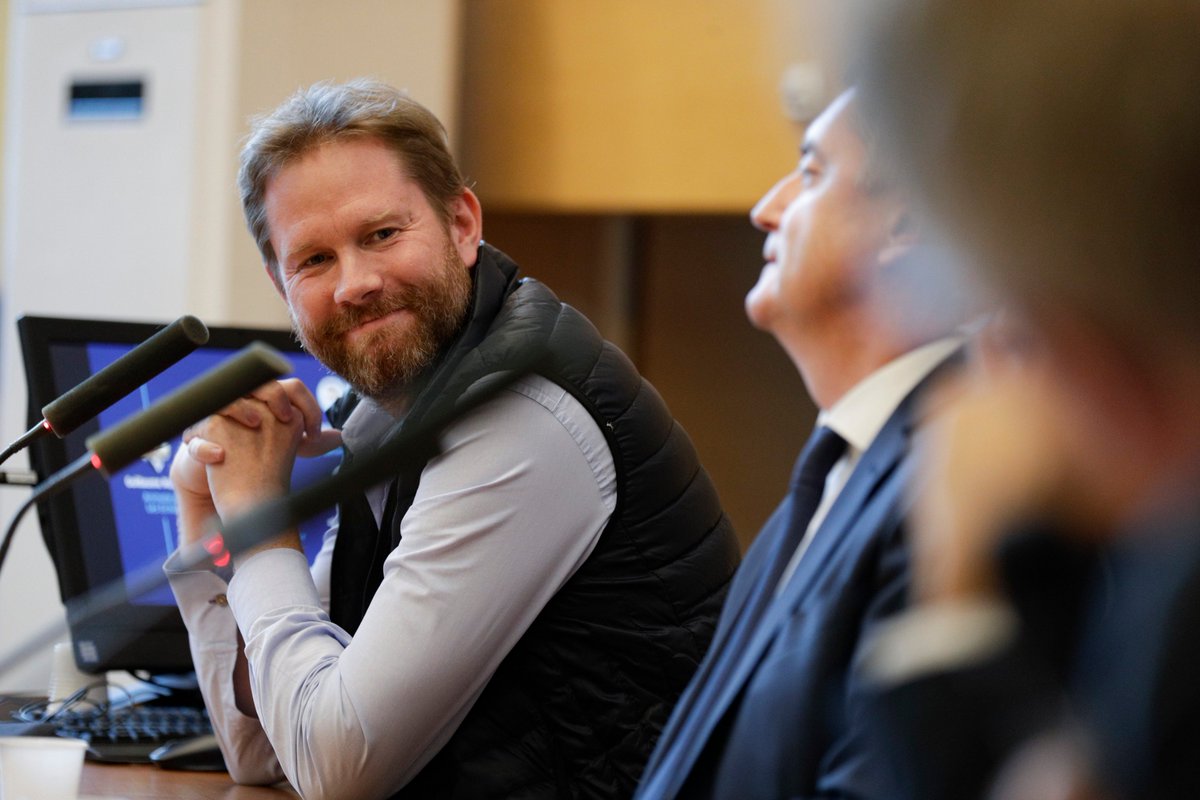 Instit_Sapiens's tweet photo. Revivez en images et en vidéos les interventions de nos panélistes lors de la 1ère conférence #BlockchainSapiens consacrée aux cryptomonnaies et qui s'est déroulée à @sciencespo
#BlockchainDay2018
👉https://t.co/HZCkYJadFg https://t.co/5VkdtXorXu