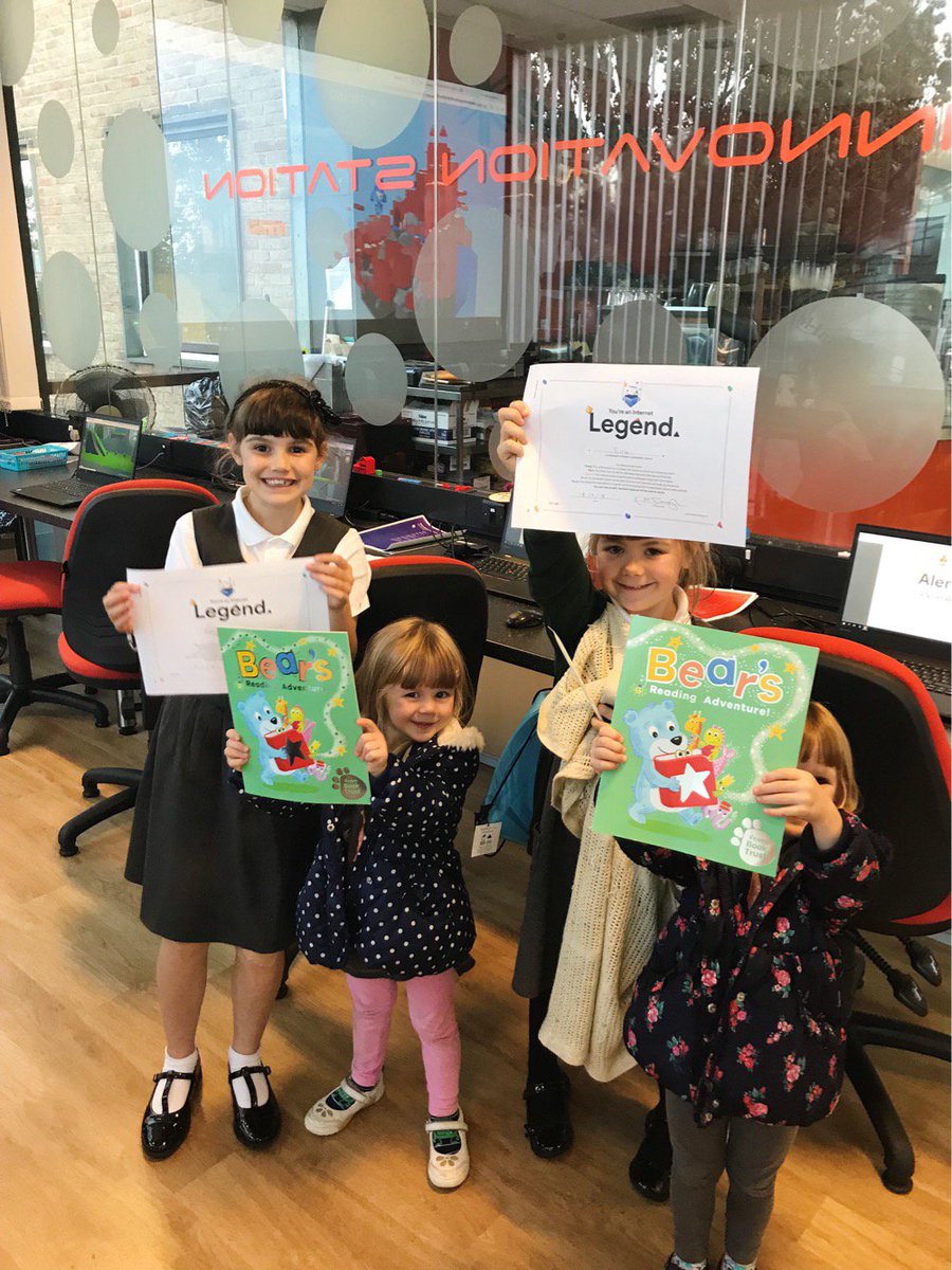 googleeurope's tweet photo. Grab your library card to learn digital skills in Europe – our new "Libraries Lead with Digital" toolkit is being trialed by 10 libraries in the UK and is already enjoying great feedback, from youngsters and pensioners alike. Read more → https://t.co/DkplyBxzL4 #GrowWithGoogle https://t.co/4Tm9VsZhRE