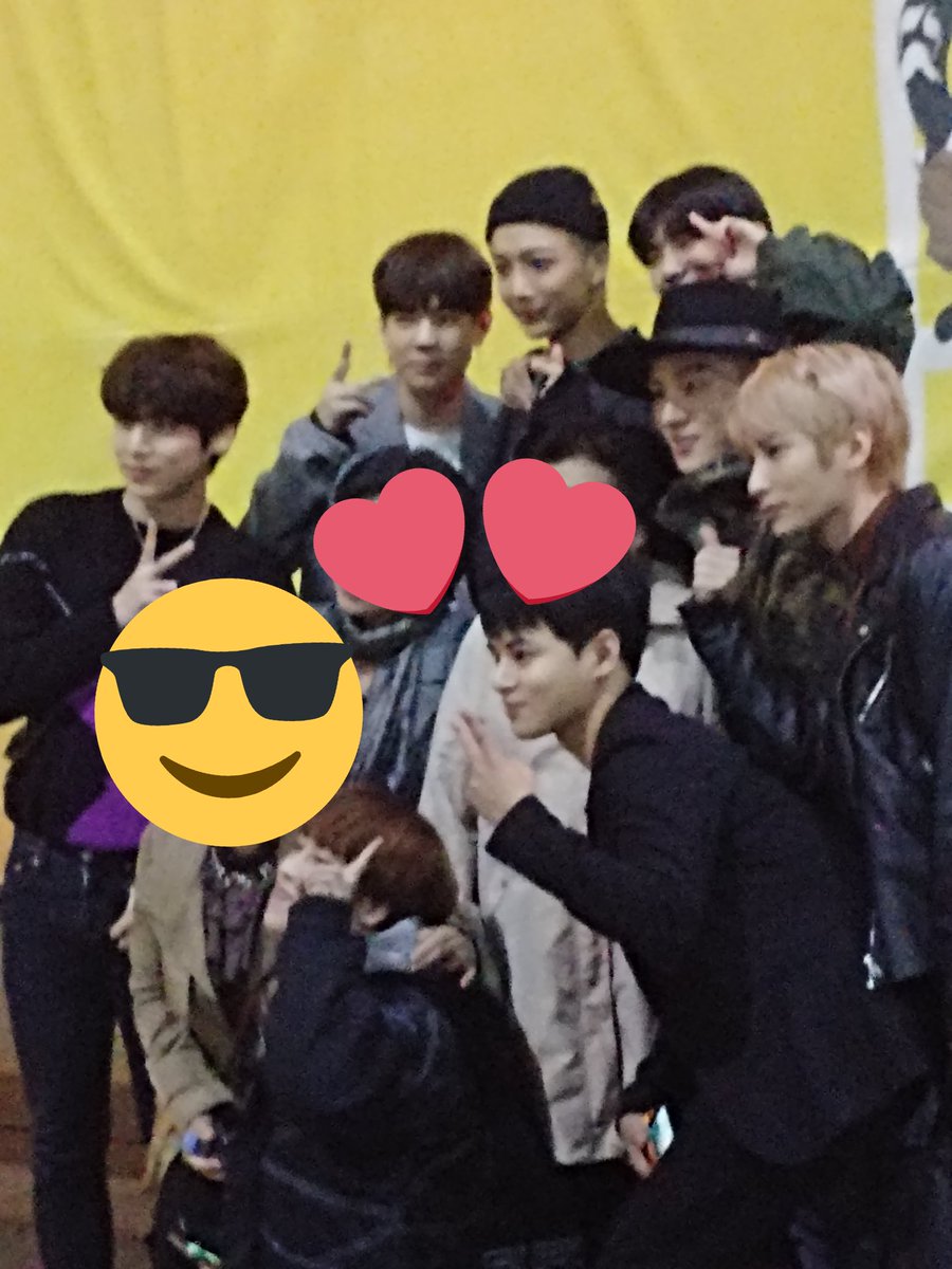 twophalangesup's tweet photo. H:OUR AND B24 EMO HOURS START NOW
REUNION HAPPENED AND I DIED.
I SAW WOOJIN AND ALMOST CRIED. https://t.co/lOj0D8ds57