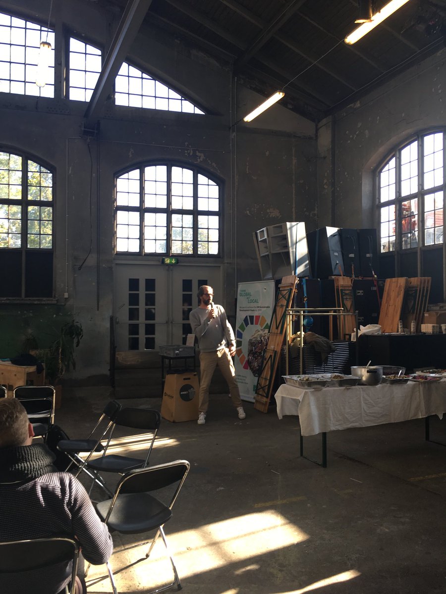 DisieDk's tweet image. Anders Morghentahler speaks about #realimpact start today with yourself #kphprojects @AnneKatrineHeje #daysofimpact18