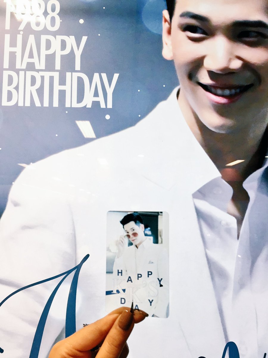 การ์ด ใส สวย สวย ทาง นี้ เลย จ้า หล่อ ใจ ขาด รับ ประ กัน เลย จ้า *พูดด้วยสำเนียงคนขายลองกอง* 

#KornkanUnion #อาร์มกรกันต์ #armkornkan <a href="/ArmKornkan/">ArmKornkan</a>