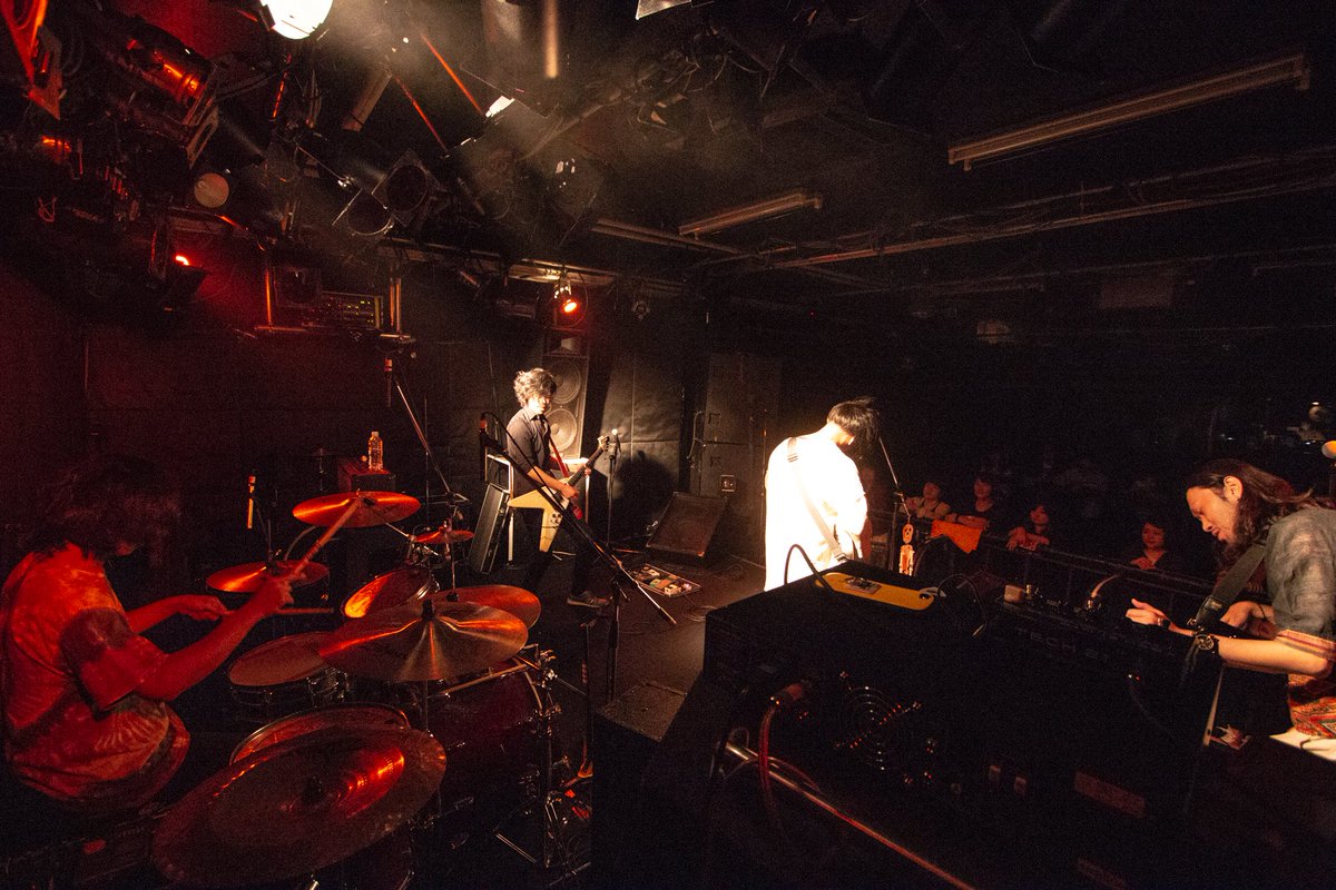 ringomaka's tweet photo. 2018.10.6
仙台CLUB JUNK BOX

Mega★Rocks2018

the mush bob men's

メガロでもロックンロールしていたボブメンのステージ！！

#MegaRocks2018 #MegaRocks #メガロックス #メガロ #themushbobmens #tmbm #ボブメン https://t.co/qBguSkFOlX