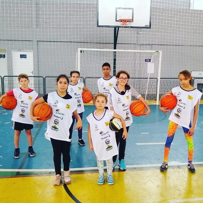 ASSEDEC1's tweet photo. Porque é de pequeno que se aprende!!!
#projetoeducandopeloesporte #assedec #assedecoscip https://t.co/fuzx4S1WBo