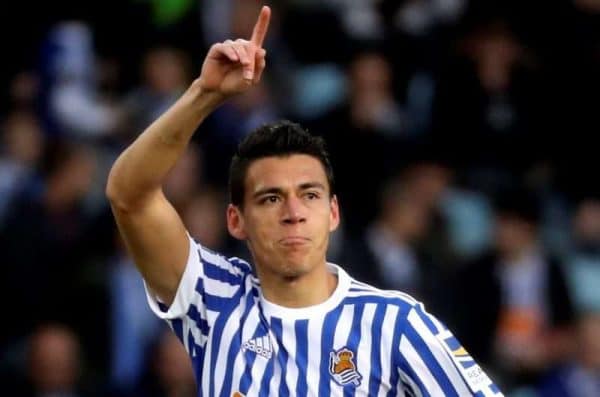 el_GOLDIGITAL's tweet photo. El Atlético resuelve ostracismo de Héctor Moreno en la Real Sociedad https://t.co/MJhitFDCI5 https://t.co/WBAAiUIbkR