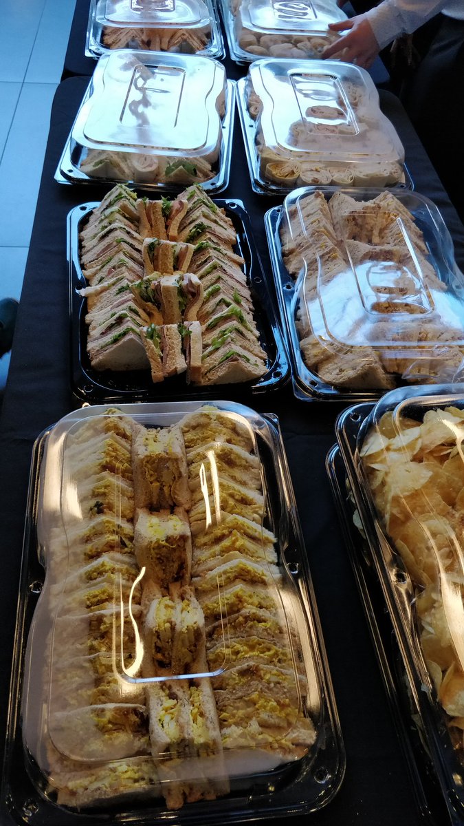 JanMulkens's tweet image. Good times at #DataRelay !
Time for lunch now!
#SqlRelay