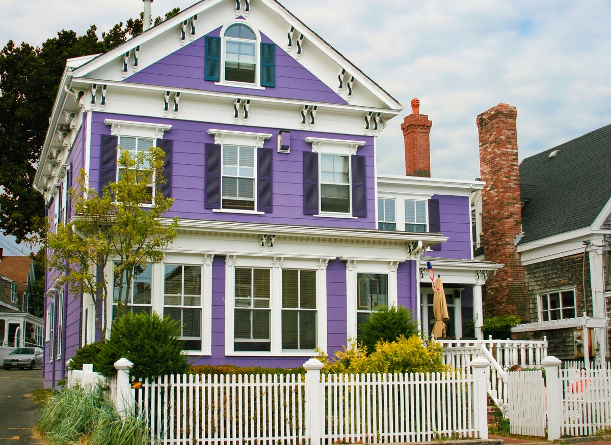 NewsUSAHome's tweet photo. Thinking Of Making Home Upgrades? Consider These Four Tips To Avoid Costly Mistakes https://t.co/Rgn1lt5gGq https://t.co/T8ngajaomM