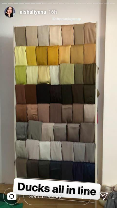 Sephio__'s tweet photo. dia buat collection macam tudung rm10 pasar malam 😌 https://t.co/1w7wedojJI
