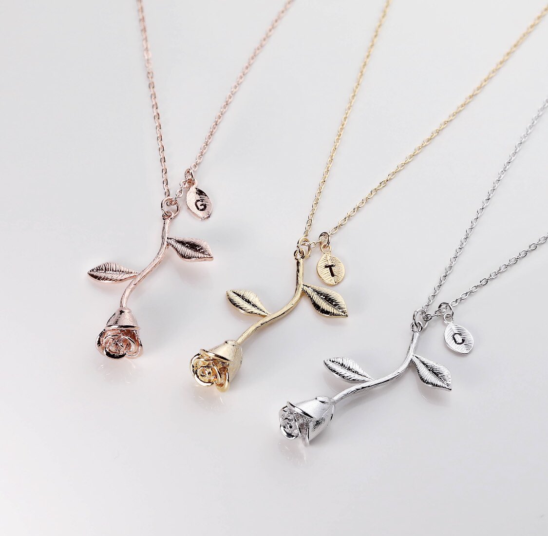 ForHersShop's tweet photo. Personalize your own or someone you love😍

Free U.S Shipping!

shop now: https://t.co/E1OzH5govO 💛 https://t.co/SeSb5RMQyb