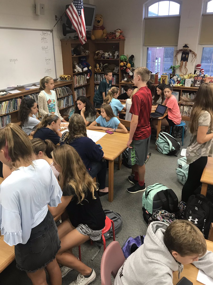 EmmeProbst's tweet image. HMS 8th Grade Peer Leaders hard at work preparing for #RedRibbonWeek2018 @HaddonfieldMS @redribbonweek #LifeIsYourJourneyTravelDrugFree