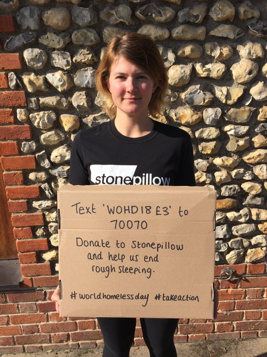 StonepillowChi's tweet image. Today is #WorldHomelessDay and we need your support. Help us end rough sleeping by texting 'WOHD18 £3' to 70070. Nobody should have to sleep on the streets. You can make a difference 💚 #WHD2018 #TakeAction