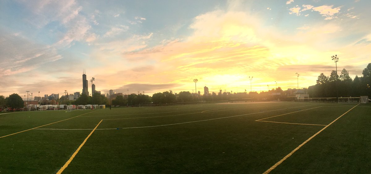 UIC_WSOC's tweet photo. Rise and Shine, It’s training time! 🔥⚽️ #UICWSOC https://t.co/cyhc4G0CYi