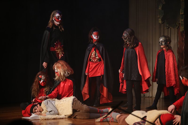 Ja hem engegat la 2a edició dels Pastorets Infantils SQV 😉👏 Vols formar-ne part? 🔊 Encara queden alguns papers per repartir!
📌 Si vas a 1er de primària o més, també pots fer de figurant!! 🙂
👉 Demana'ns info a pastoretssantquirze@gmail.com