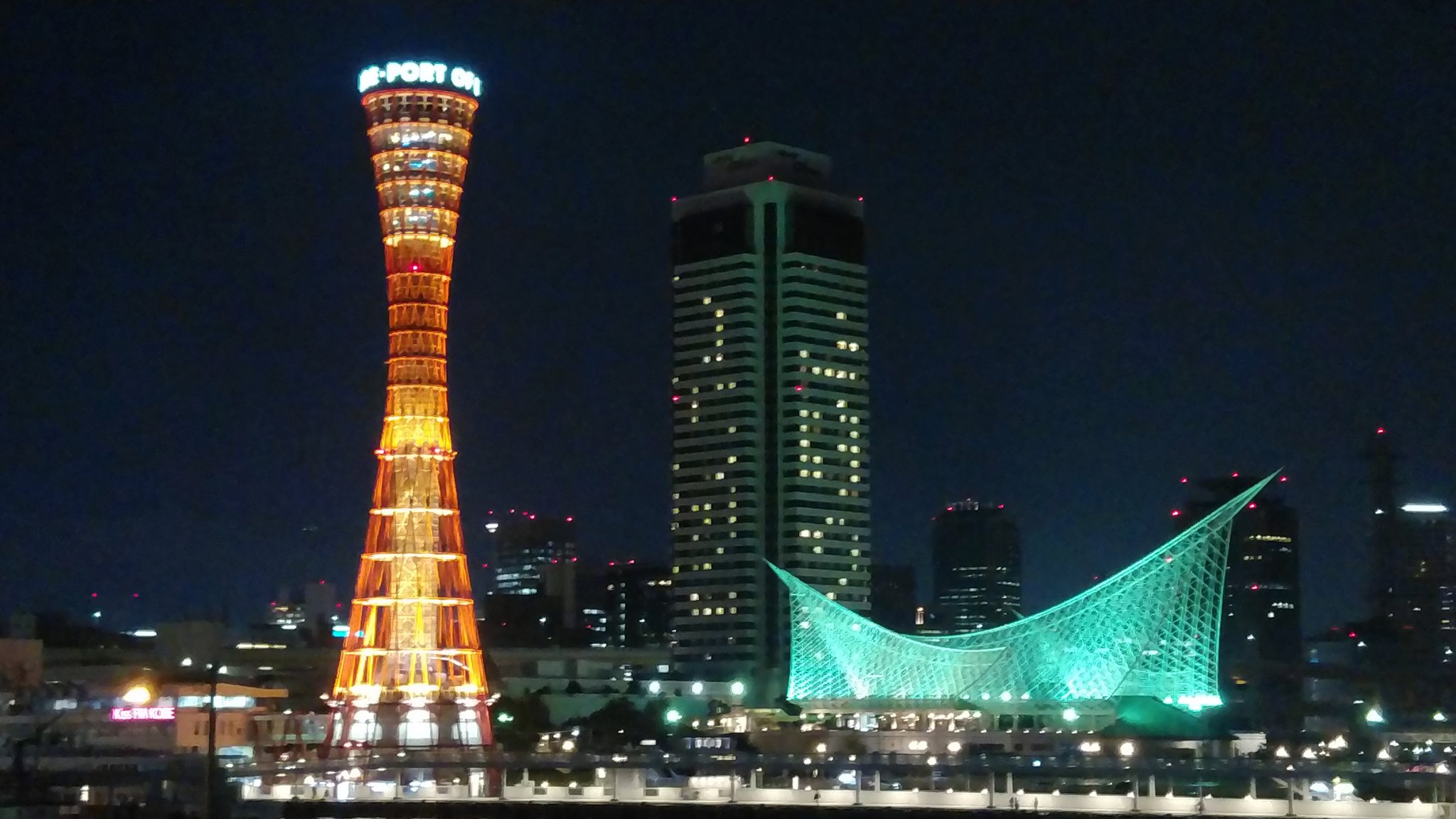 はらちゃん 3 Ppm 久しぶりにハーバーランドの夜景を撮影できた スマホでだけど 神戸市 ハーバーランド 夜景 夜景は難しい スマホ写真 写真好きな人と繋がりたい 写真撮ってる人と繋がりたい ファインダー越しのわたしの世界 Photography
