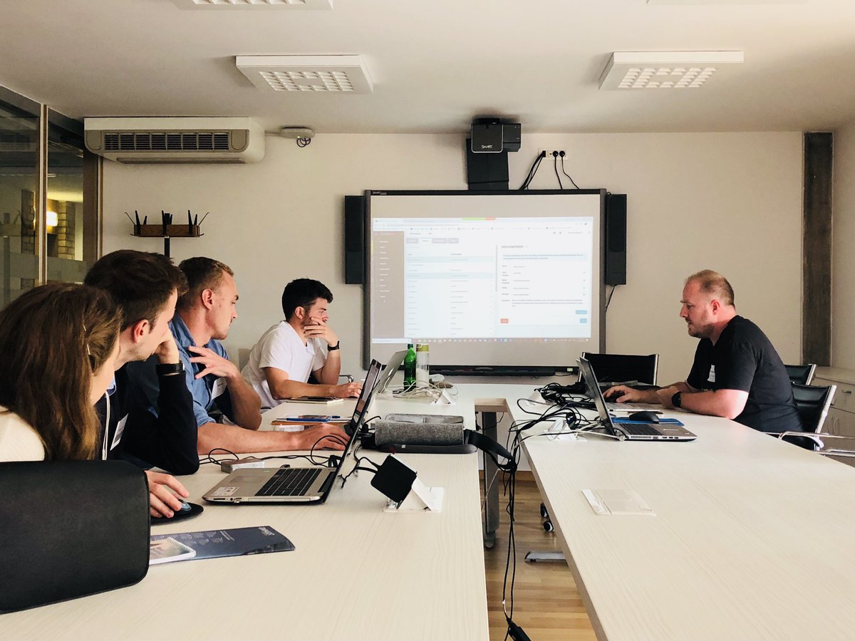 GliderBIM's tweet photo. What a great day at #BILTAcademy in Ljubljana! 

Thanks very much to Nathan Hildebrandt for showcasing #GliderBIM as a powerful tool for managing, editing and validating asset information.

#digitaltransformation #innovation #AEC #glidertechnology #contech #proptech https://t.co/sVNNXvD9zc